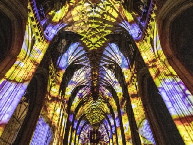 Winchester Cathedral Christmas Luxmuralis 2022 _2
