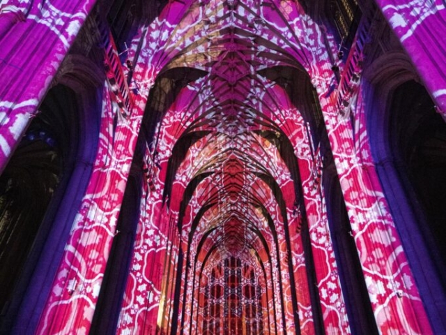 Winchester Cathedral Christmas Luxmuralis 2022 _6