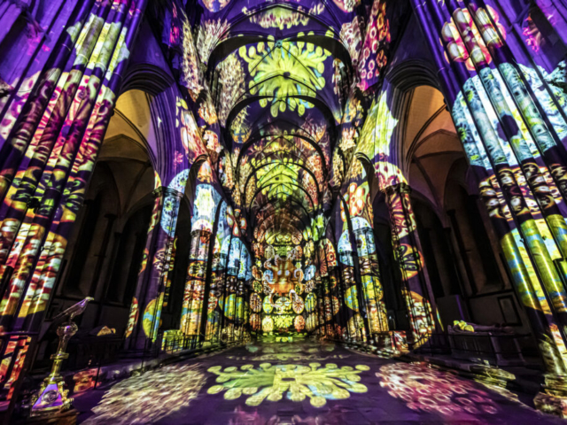 Luxmuralis Salisbury cathedral Time Son et lumiere life light and sound art projection mapping 2024 cathedral light show _19smv