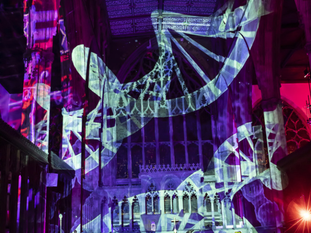 Luxmuralis Hull Minster Science light show epic artson et lumiere projection art fine art light _34 smv