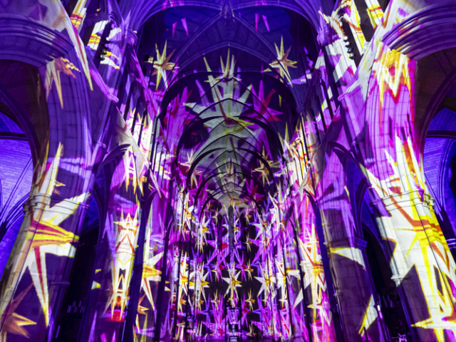 Luxmuralis Angels Southwark Cathedral 2025 son et lumiere cathedral light show light and sound projection art light art epic art london _38smv